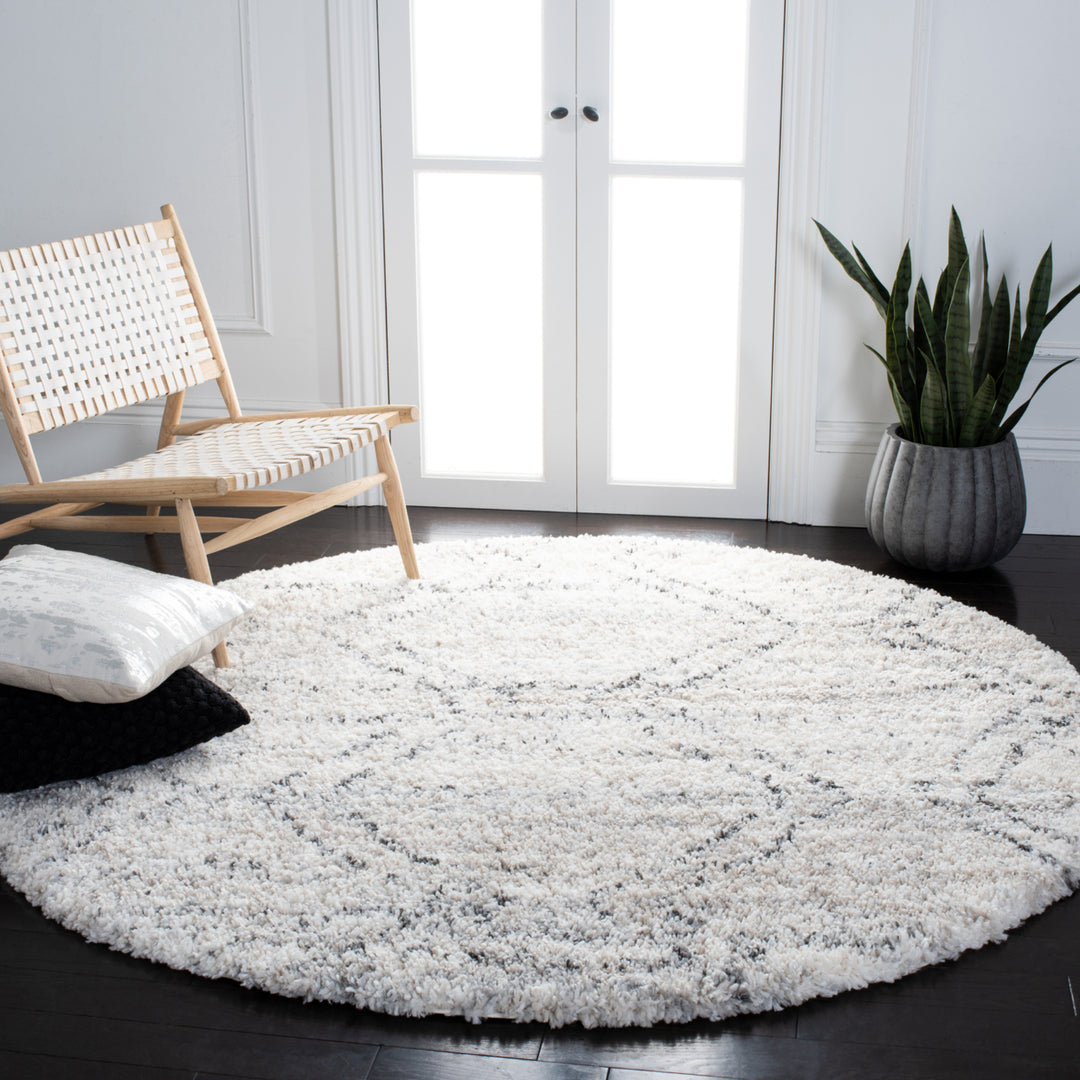 SAFAVIEH Fontana Shag Collection FNT881A Ivory / Grey Rug Image 2