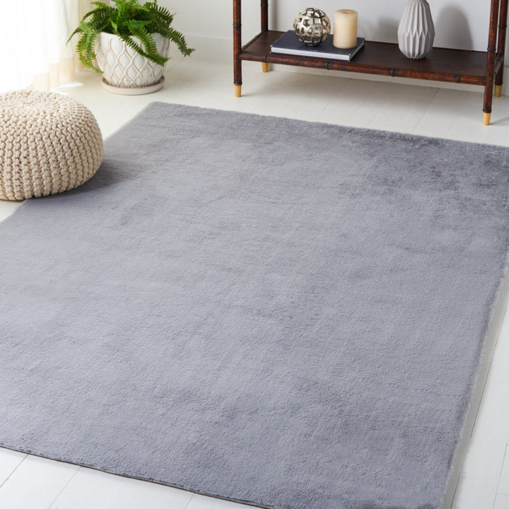 SAFAVIEH Faux Rabbit faux Collection FRF500F Light Grey Rug Image 1