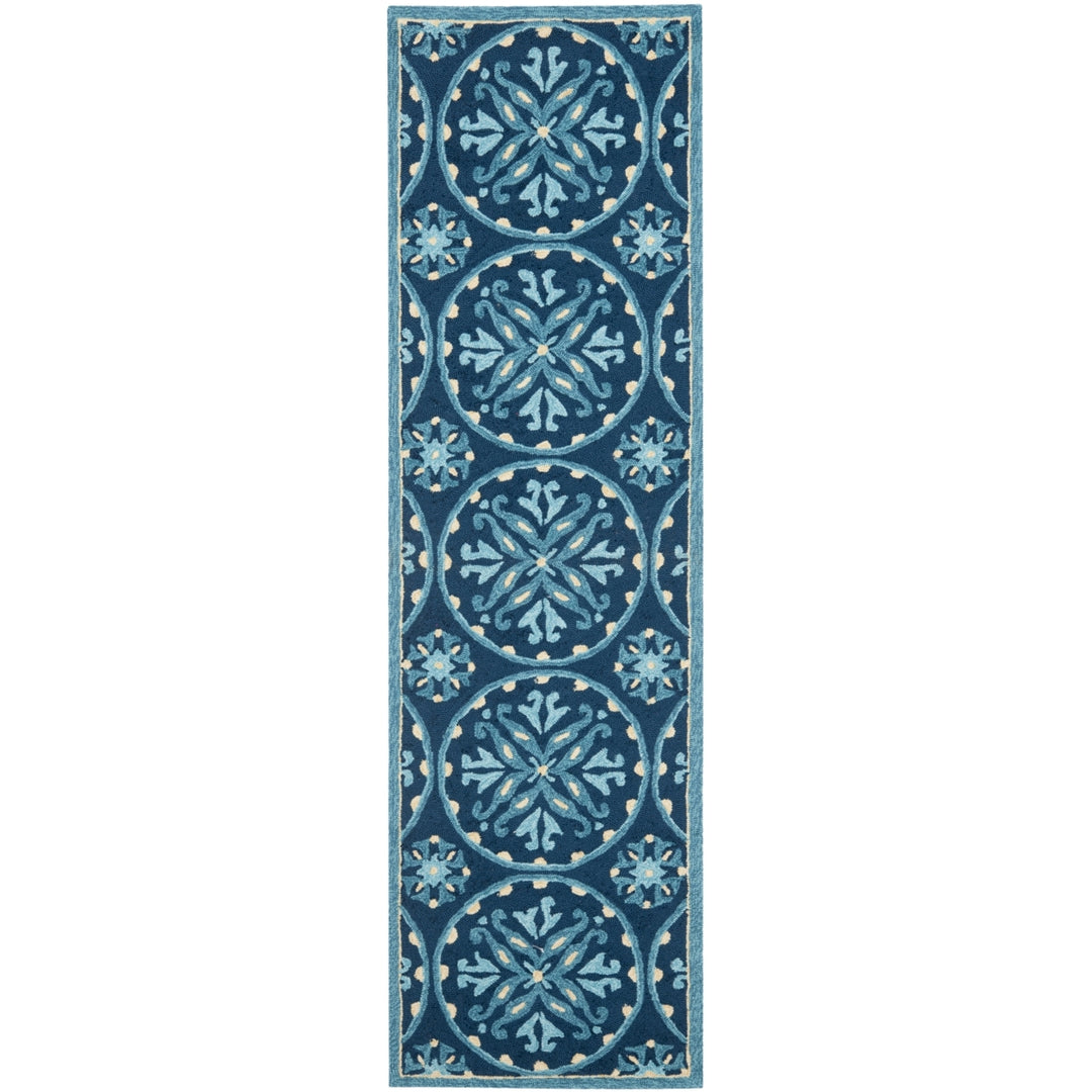 SAFAVIEH Four Seasons FRS218B Blue / Multi Rug Image 3