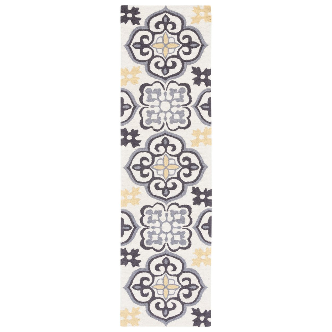 SAFAVIEH Four Seasons FRS230A Grey / Ivory Rug Image 1