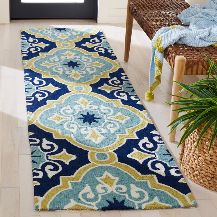 SAFAVIEH Four Seasons FRS231A Navy / Light Blue Rug Image 2