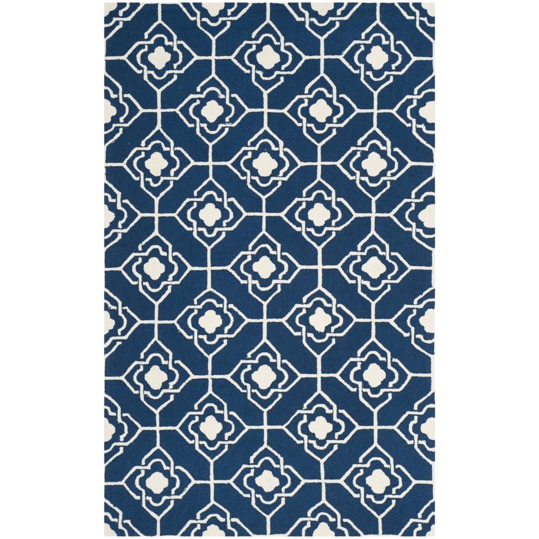 SAFAVIEH Four Seasons FRS233H Navy / Ivory Rug Image 1