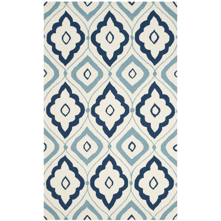 SAFAVIEH Four Seasons FRS235N Ivory / Navy Rug Image 7