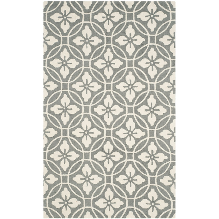 SAFAVIEH Four Seasons FRS236B Grey / Ivory Rug Image 7