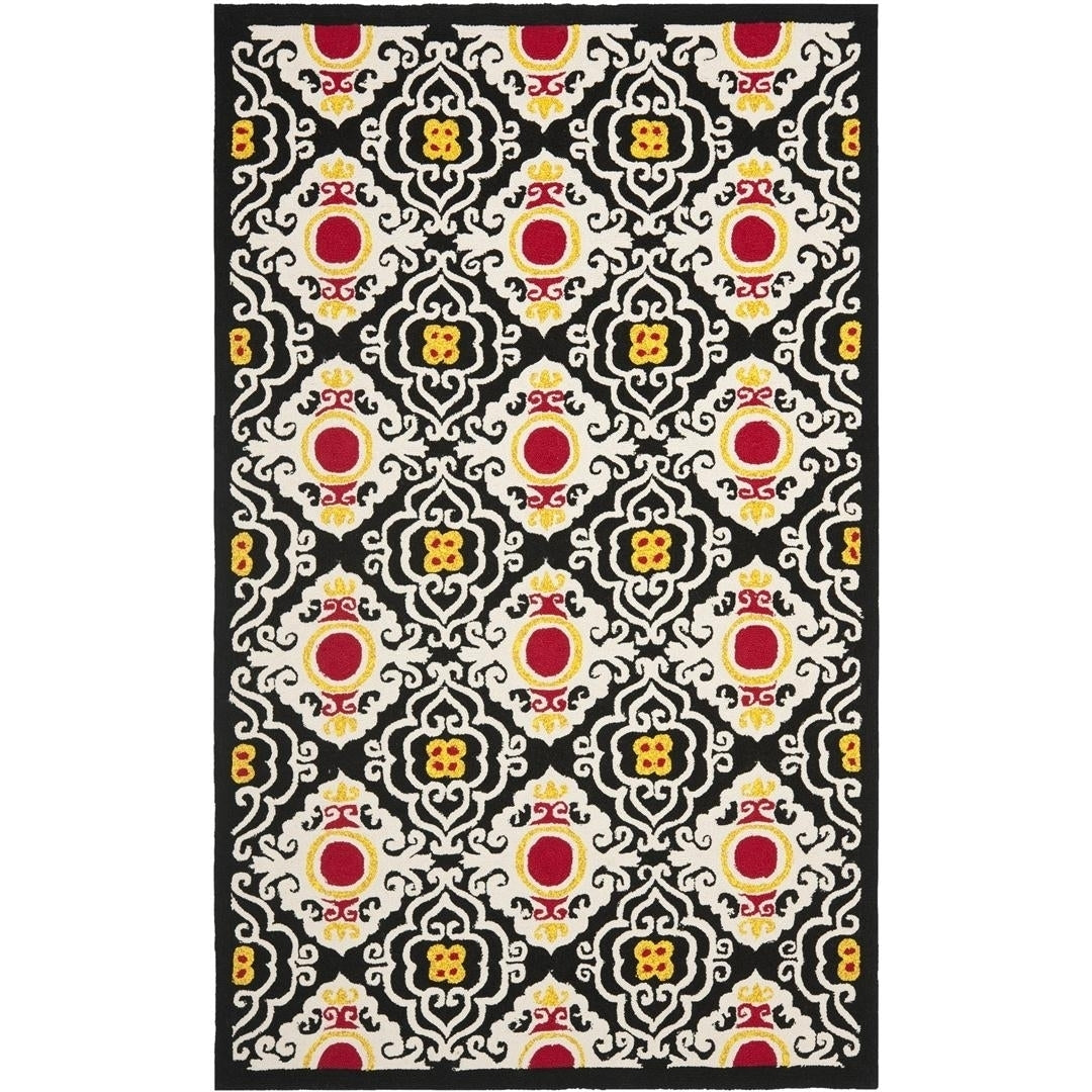 SAFAVIEH Four Seasons FRS417A Black / Ivory Rug Image 11