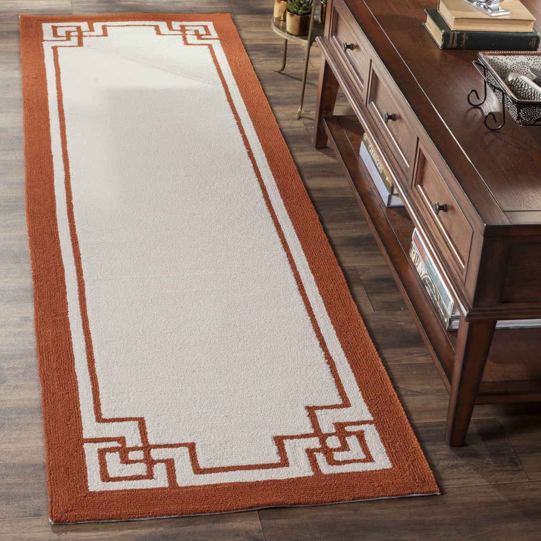 SAFAVIEH Four Seasons FRS461W Off White / Sangria Rug Image 2