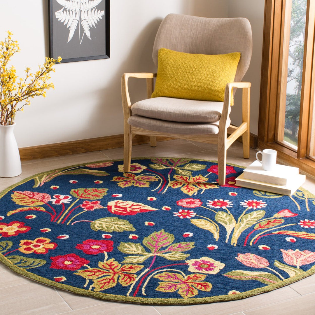 SAFAVIEH Four Seasons FRS465A Navy / Green Rug Image 2