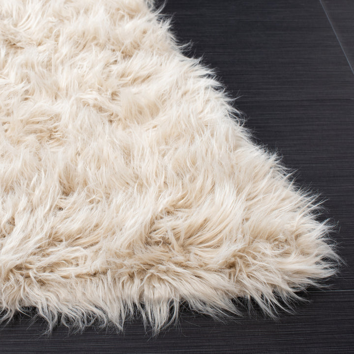 SAFAVIEH Faux Sheep Skin Collection FSS115K Beige Rug Image 3