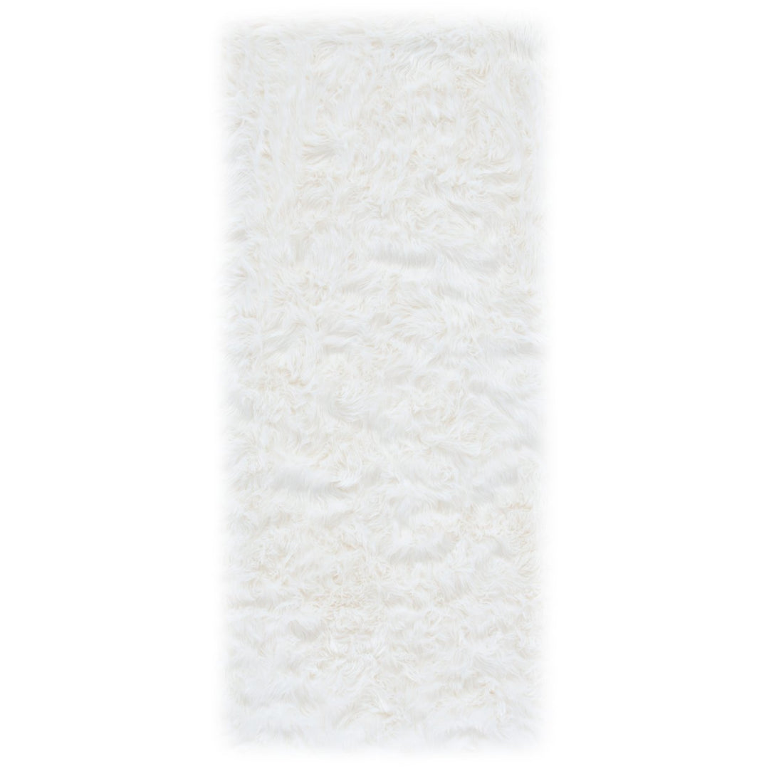 SAFAVIEH Faux Sheep Skin Collection FSS235A Ivory Rug Image 5