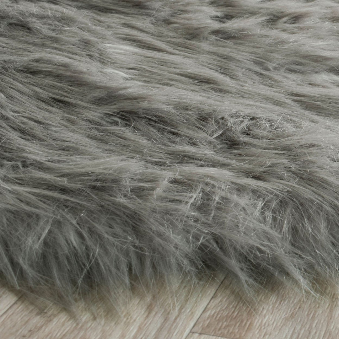 SAFAVIEH Faux Sheep Skin FSS118B Dark Grey Rug Image 4