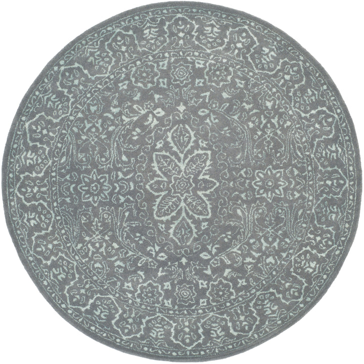 SAFAVIEH Glamour GLM516C Handmade Opal / Grey Rug Image 4