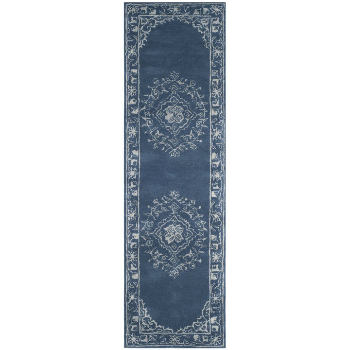 SAFAVIEH Glamour Collection GLM533B Handmade Blue Rug Image 5