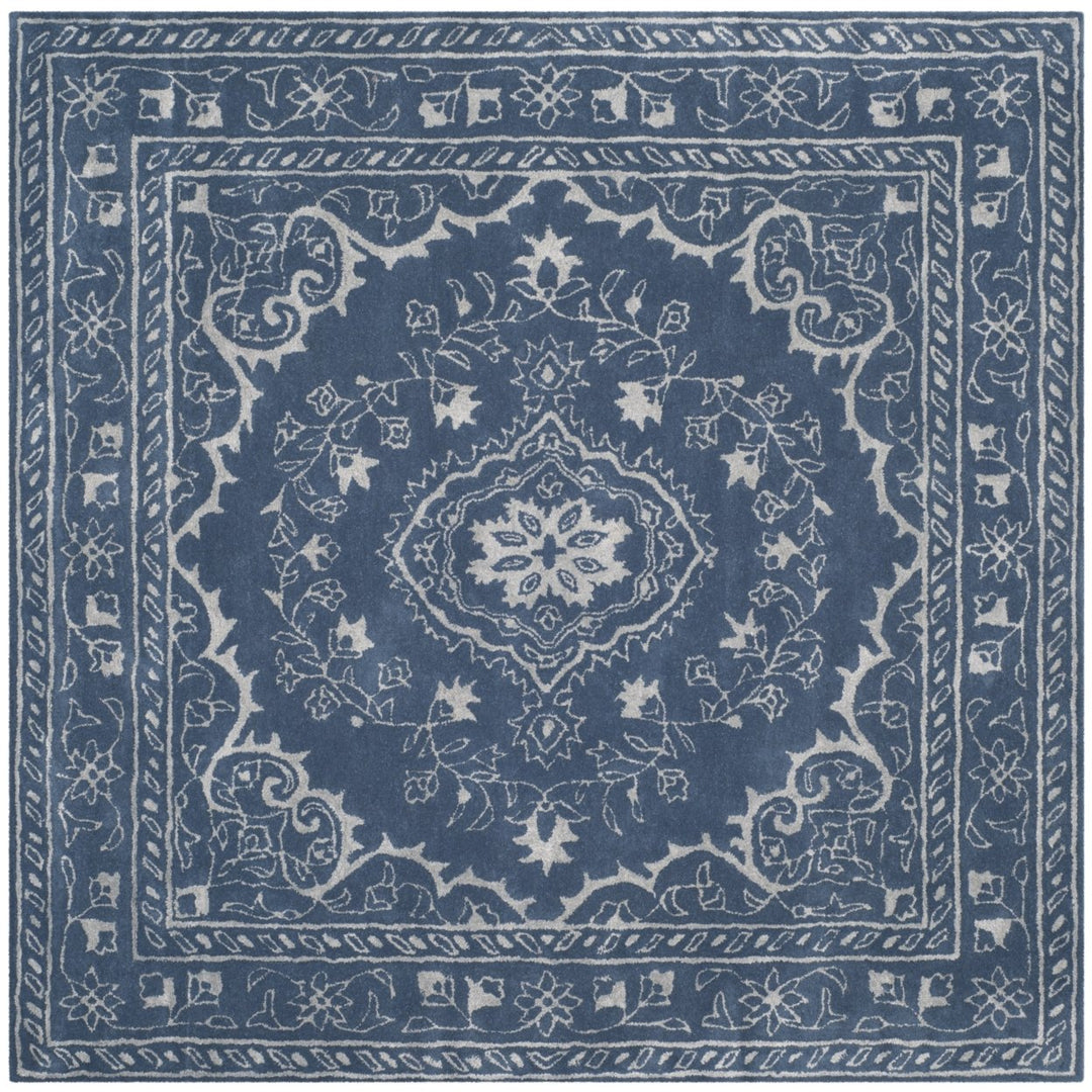 SAFAVIEH Glamour Collection GLM533B Handmade Blue Rug Image 1