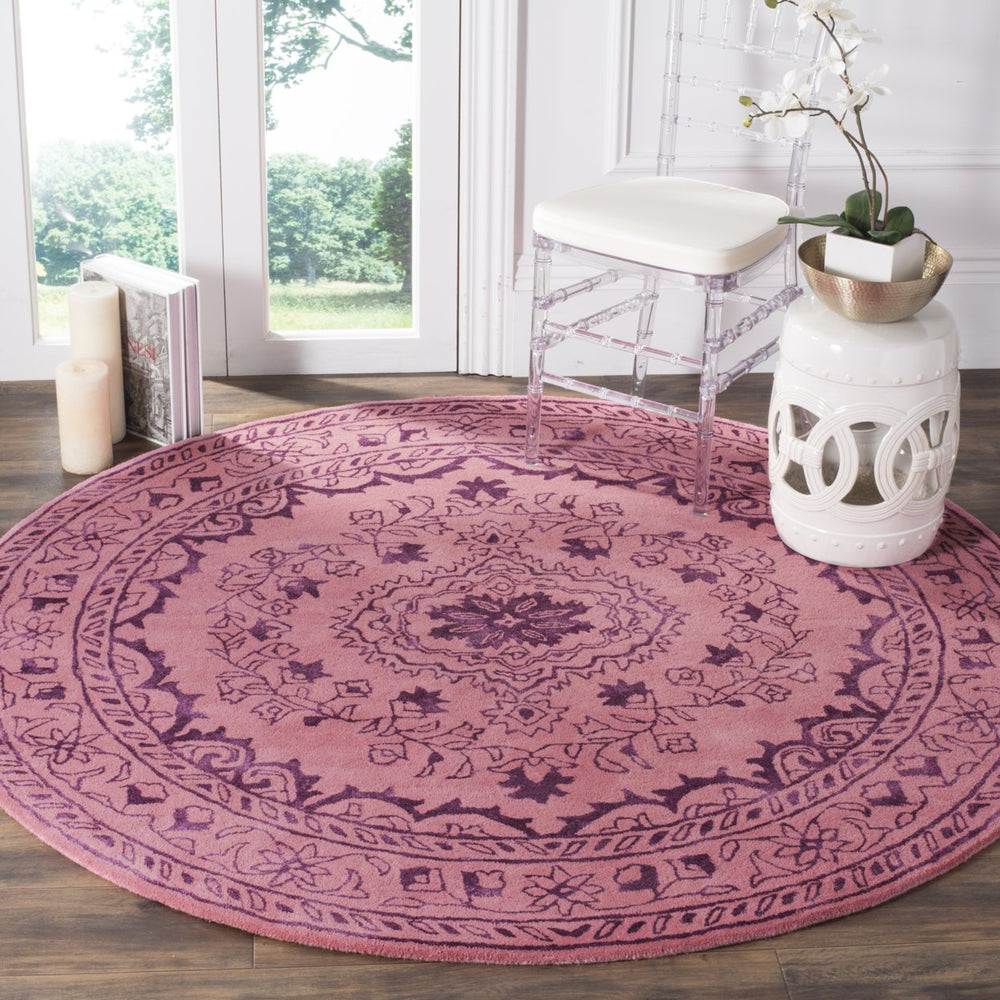 SAFAVIEH Glamour Collection GLM533E Handmade Pink Rug Image 2