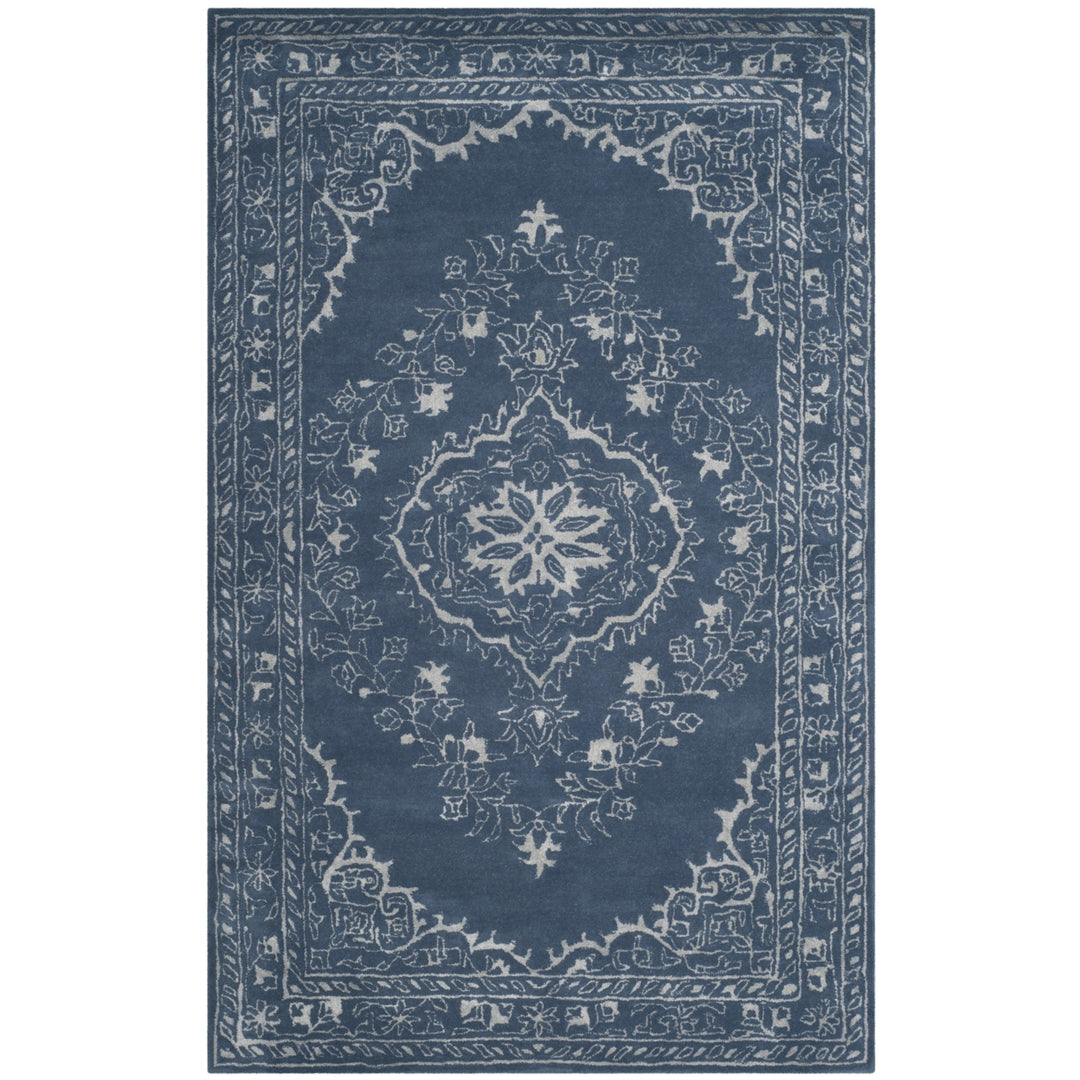 SAFAVIEH Glamour Collection GLM533B Handmade Blue Rug Image 10