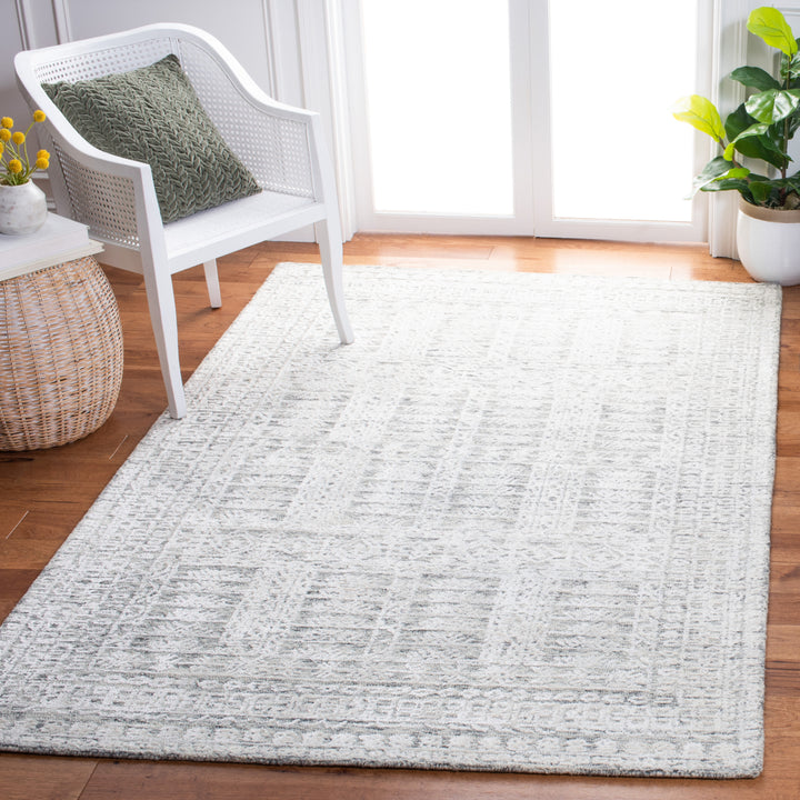 SAFAVIEH Glamour GLM553H Handmade Charcoal / Ivory Rug Image 1