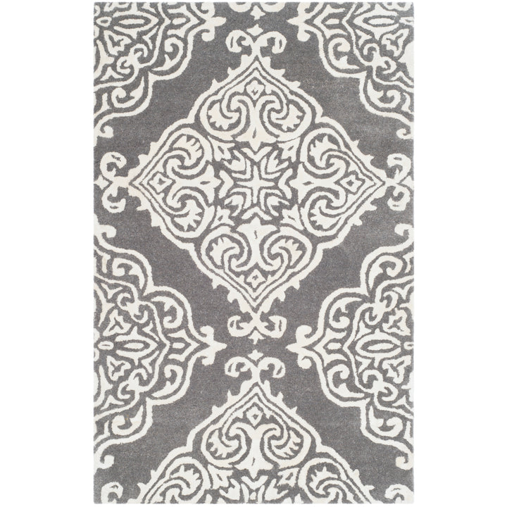 SAFAVIEH Glamour GLM568D Handmade Dark Grey / Ivory Rug Image 7