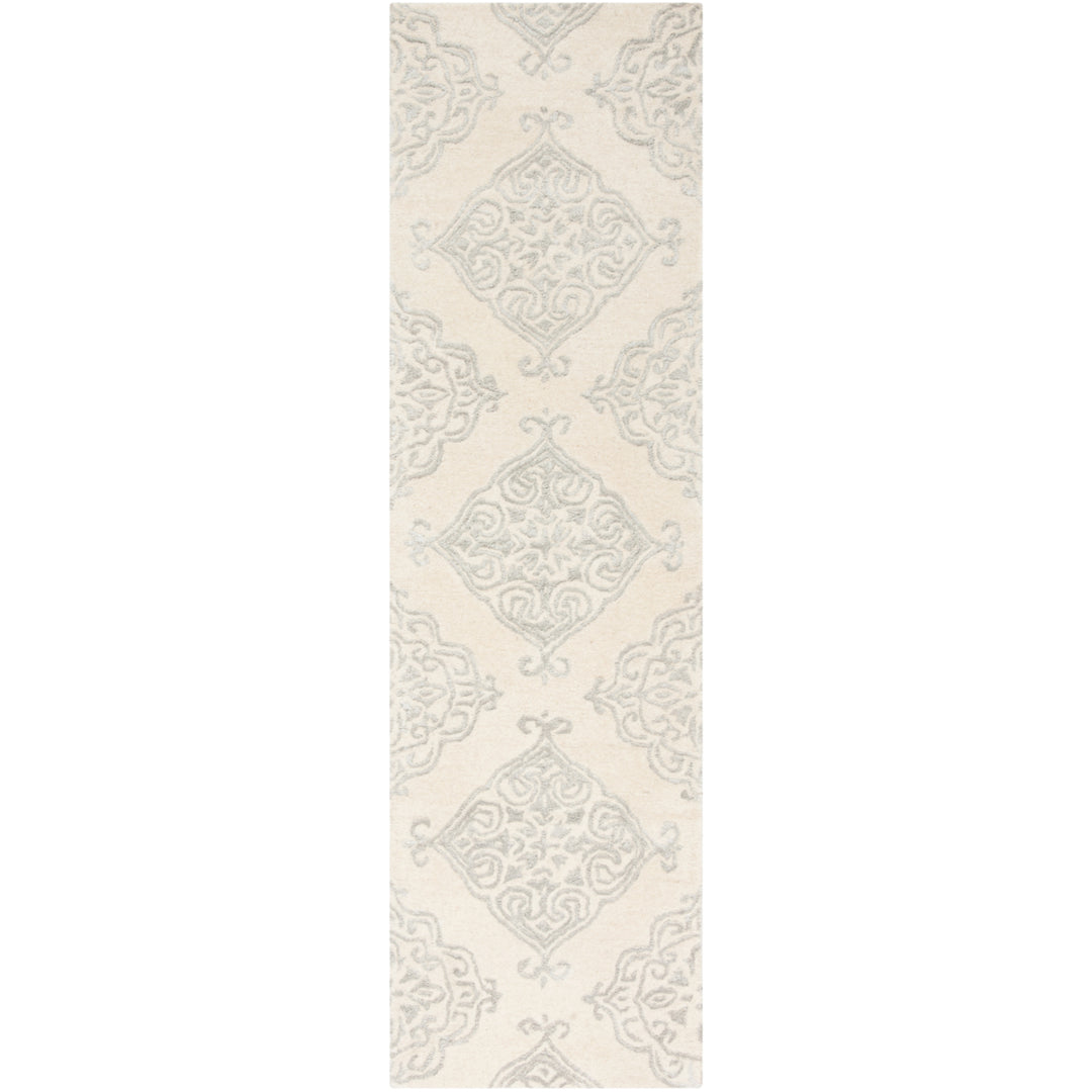 SAFAVIEH Glamour GLM568C Handmade Ivory / Silver Rug Image 5