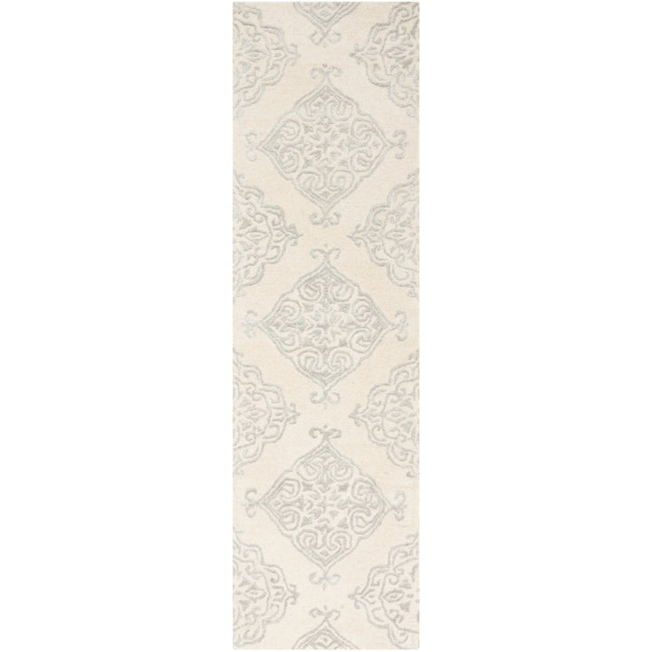 SAFAVIEH Glamour GLM568C Handmade Ivory / Silver Rug Image 1