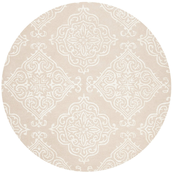 SAFAVIEH Glamour GLM568E Handmade Beige / Ivory Rug Image 4