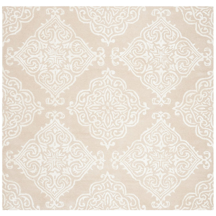 SAFAVIEH Glamour GLM568E Handmade Beige / Ivory Rug Image 1