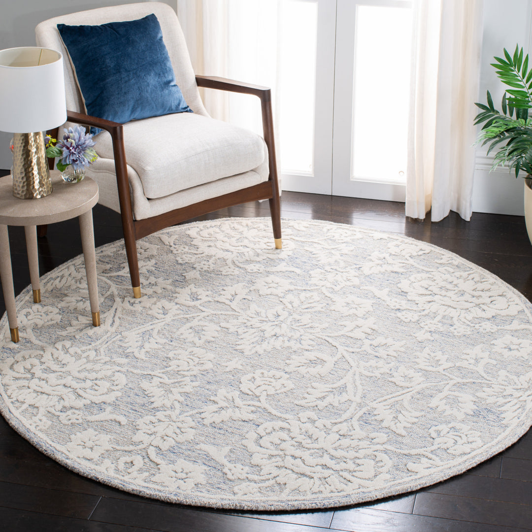 SAFAVIEH Glamour GLM651M Handmade Blue / Ivory Rug Image 2