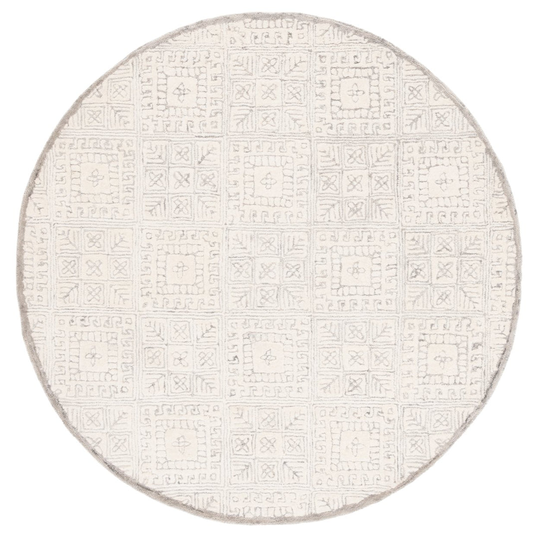 SAFAVIEH Glamour GLM660F Handmade Grey / Ivory Rug Image 1