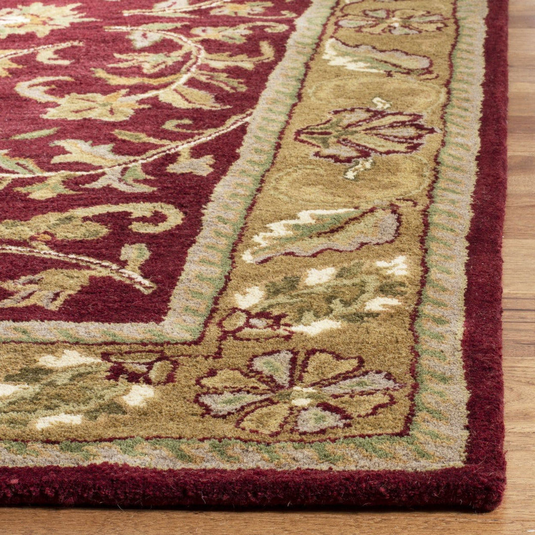 SAFAVIEH Heritage HG170A Handmade Red / Gold Rug Image 6