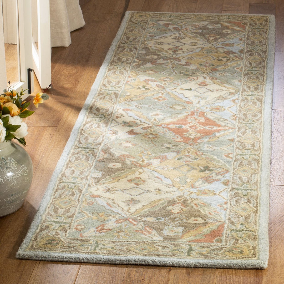 SAFAVIEH Heritage HG316C Light Blue / Light Brown Rug Image 2