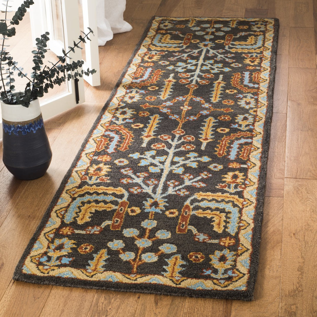 SAFAVIEH Heritage HG409A Handmade Charcoal / Multi Rug Image 3