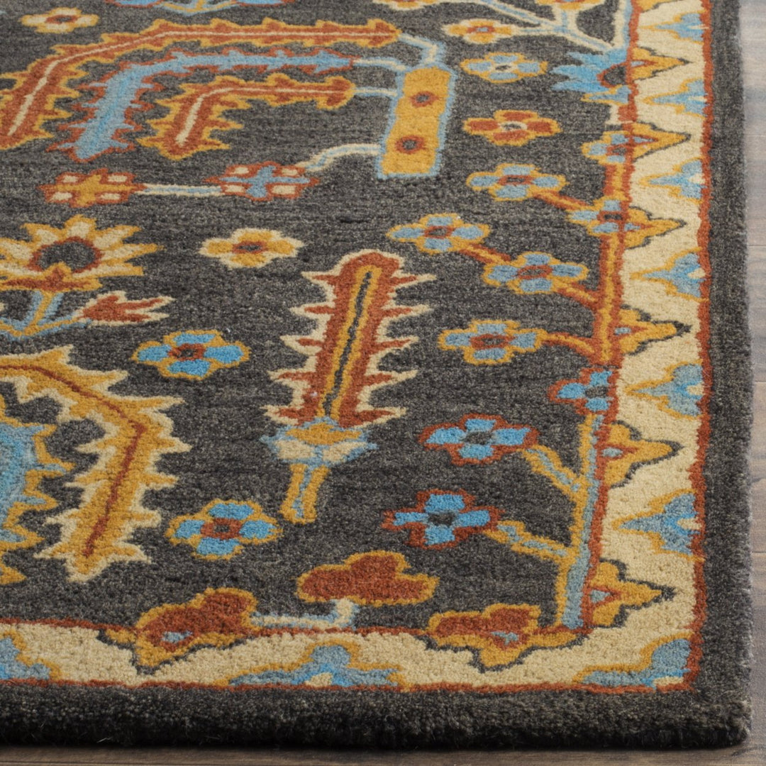 SAFAVIEH Heritage HG409A Handmade Charcoal / Multi Rug Image 7