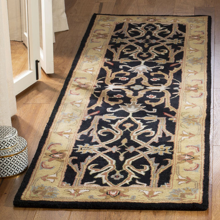 SAFAVIEH Heritage HG644A Handmade Charcoal / Beige Rug Image 3