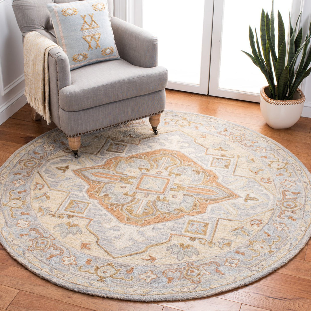 SAFAVIEH Heritage HG920B Handmade Beige / Grey Rug Image 2