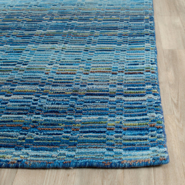 SAFAVIEH Himalaya HIM707A Handmade Blue / Multi Rug Image 7