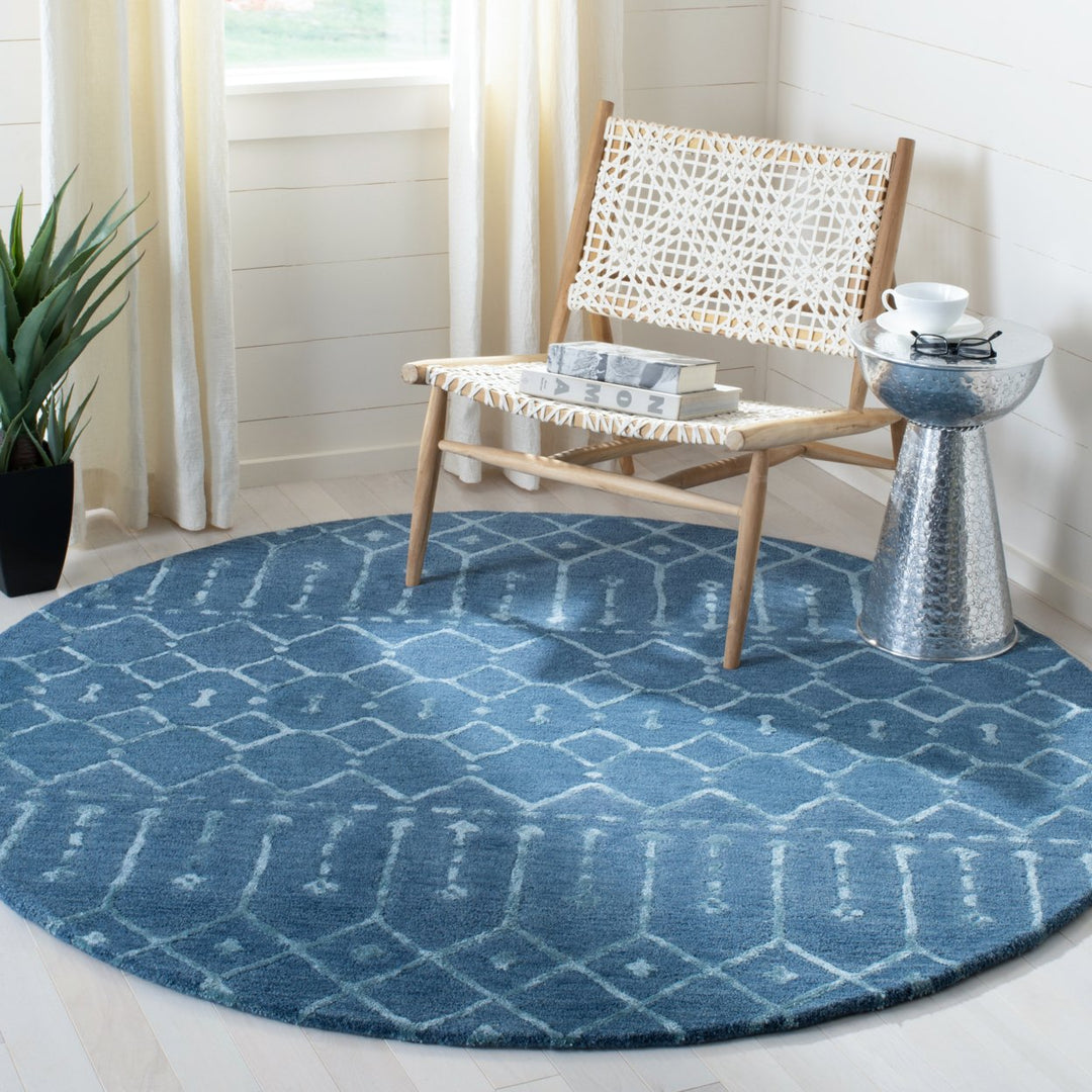 SAFAVIEH Himalaya HIM903N Handmade Navy / Silver Rug Image 11