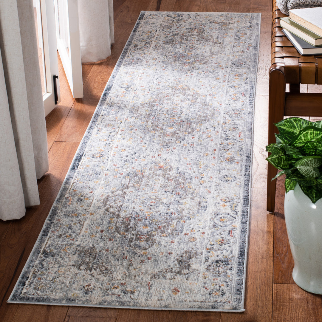 SAFAVIEH History HIS587H Grey / Light Grey Rug Image 3