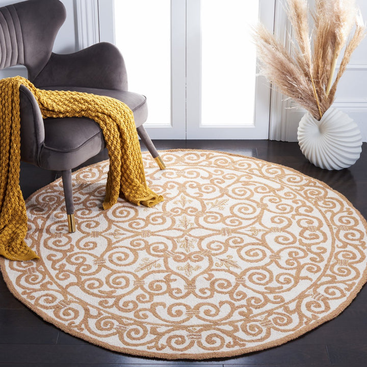 SAFAVIEH Chelsea HK11P Hand-hooked Ivory / Gold Rug Image 10