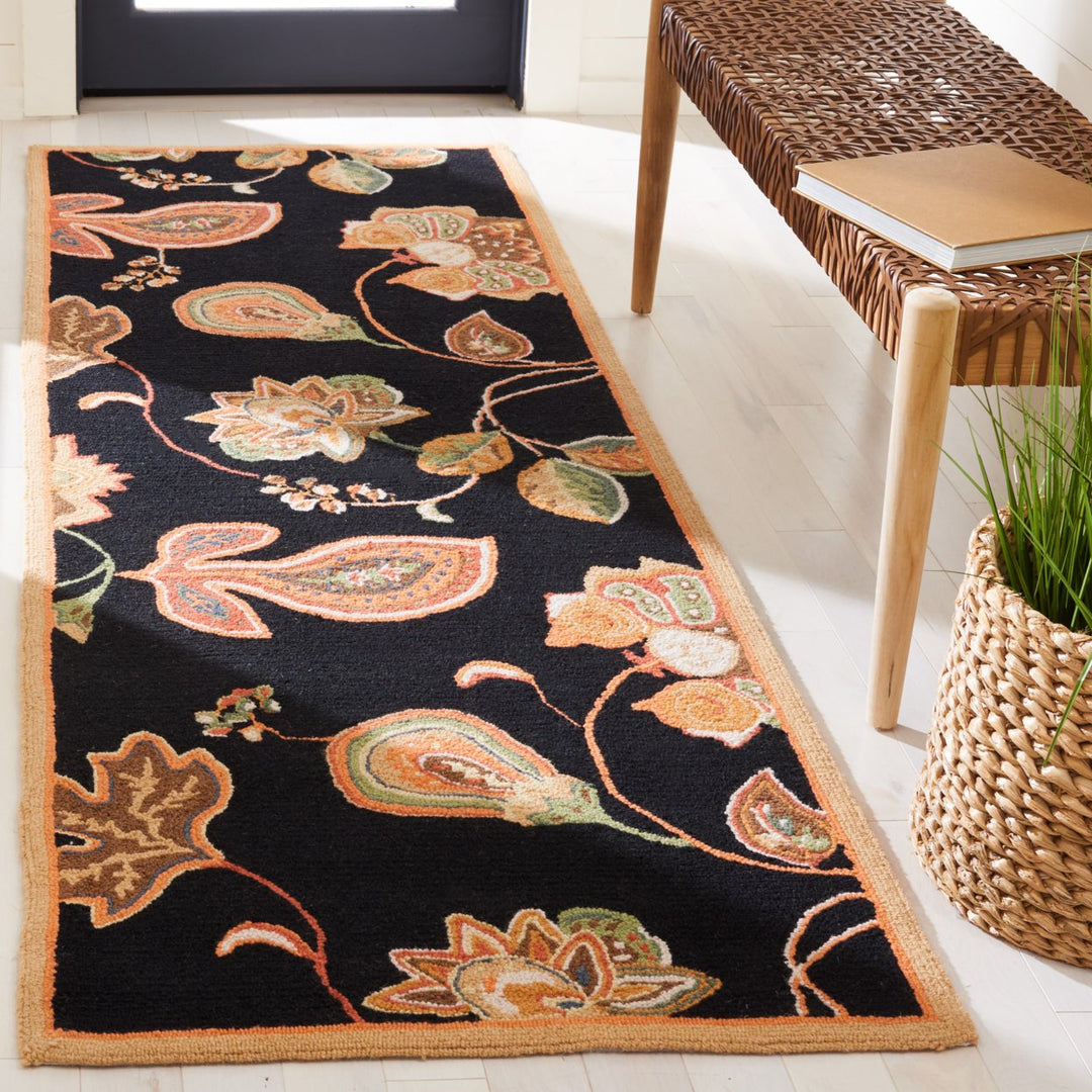 SAFAVIEH Chelsea HK209C Hand-hooked Black / Orange Rug Image 3