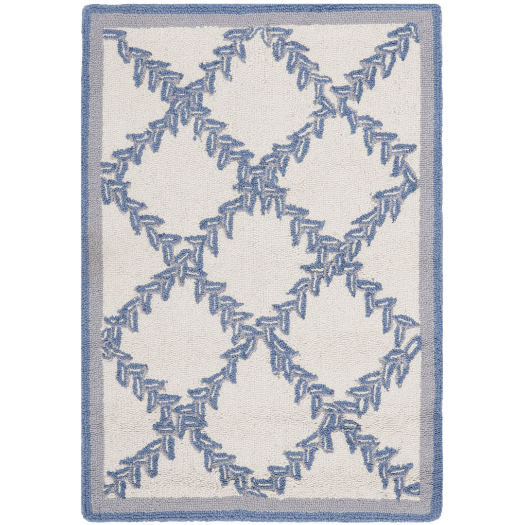 SAFAVIEH Chelsea HK230A Ivory / Light Blue Rug Image 7