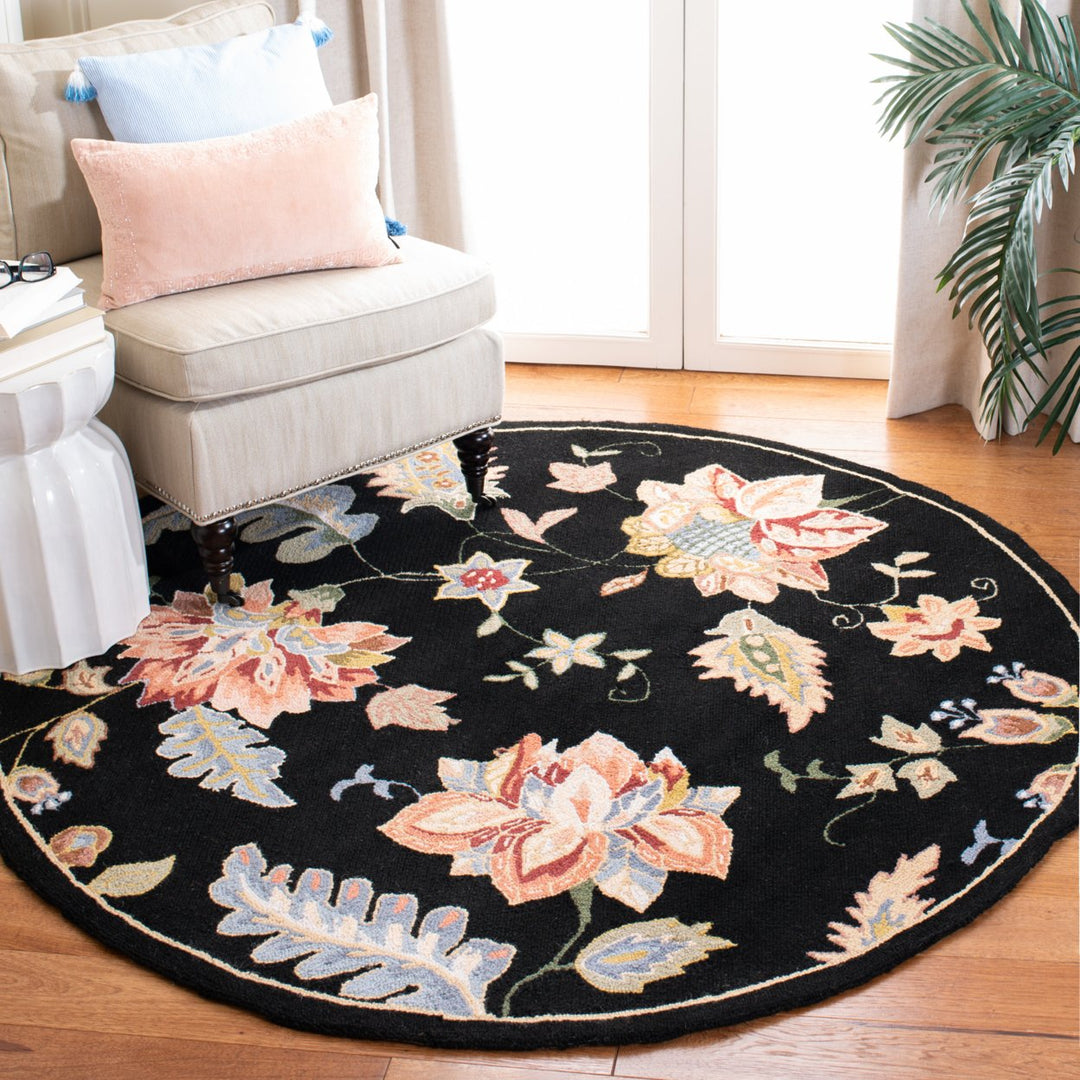 SAFAVIEH Chelsea Collection HK306B Hand-hooked Black Rug Image 9