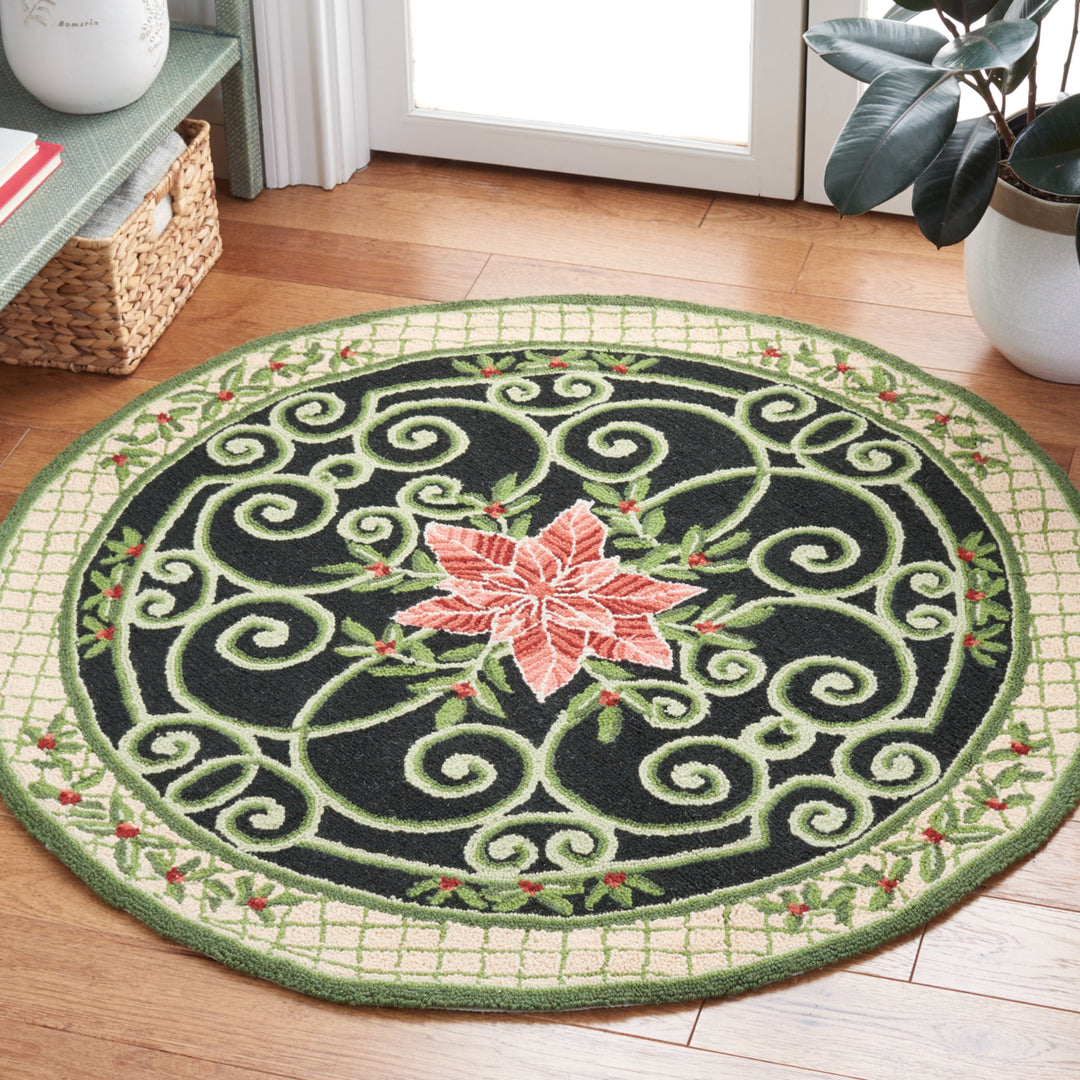 SAFAVIEH Chelsea HK321A Hand-hooked Green / Beige Rug Image 1