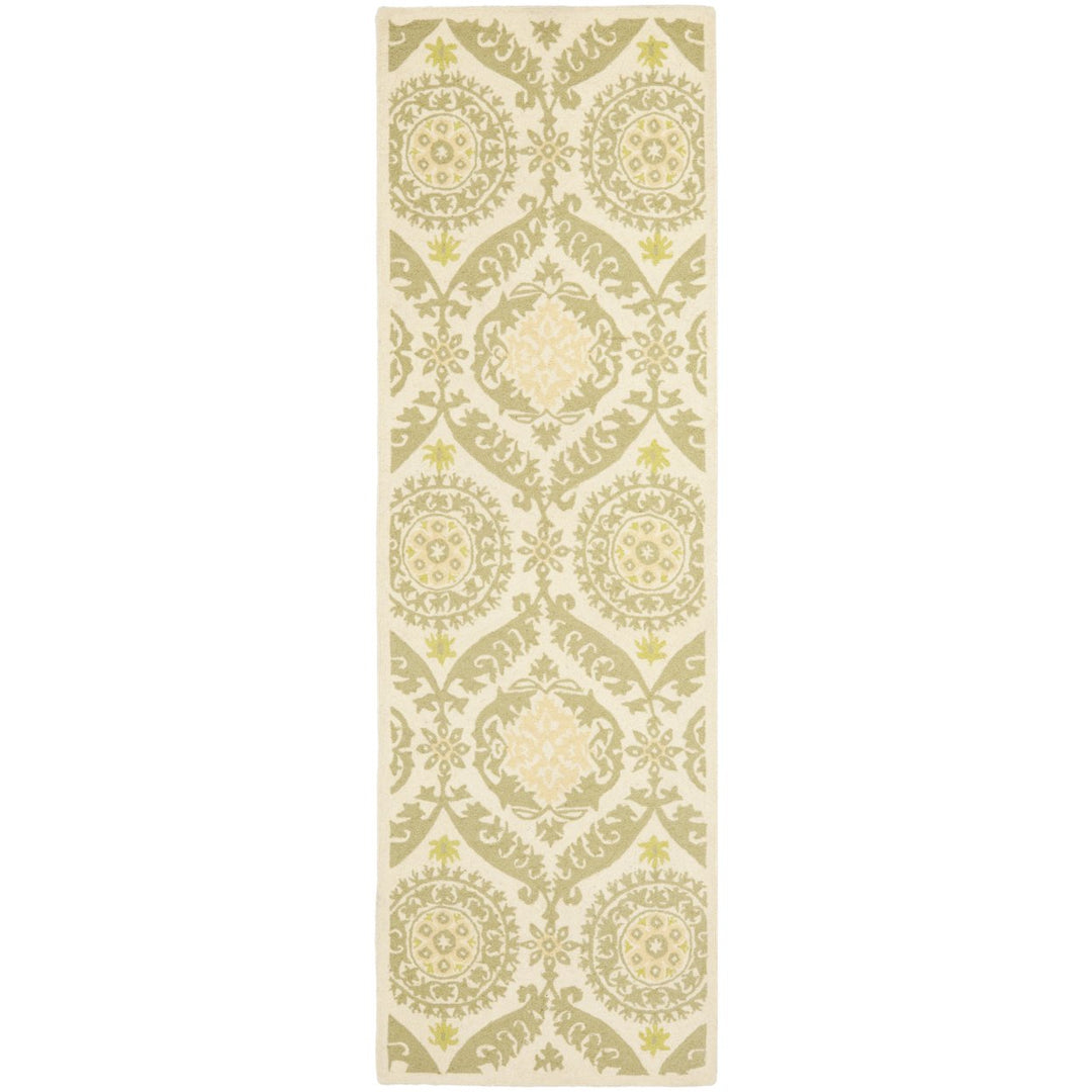 SAFAVIEH Chelsea HK356C Hand-hooked Beige / Green Rug Image 1