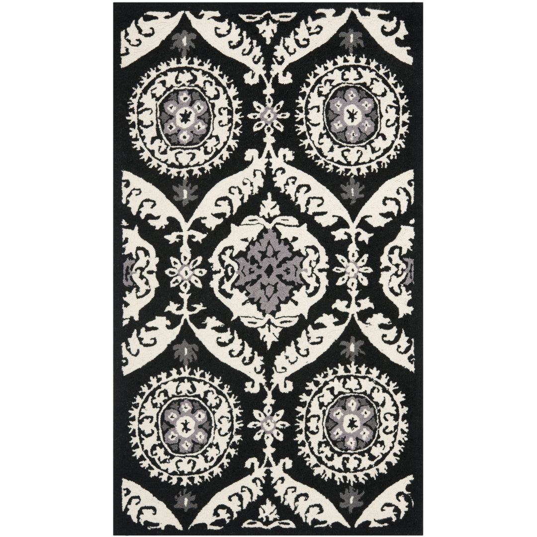 SAFAVIEH Chelsea HK356A Hand-hooked Black / Ivory Rug Image 4