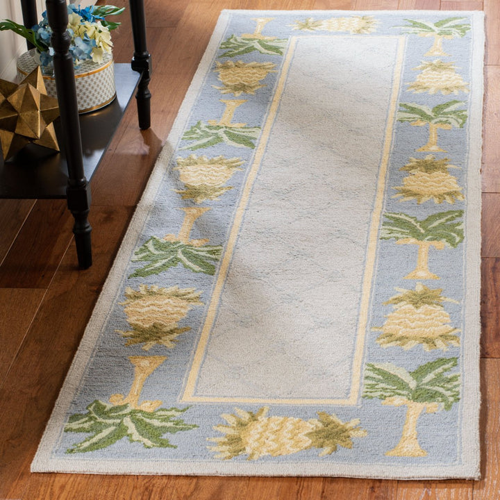 SAFAVIEH Chelsea HK362D Hand-hooked Light Blue /Blue Rug Image 10