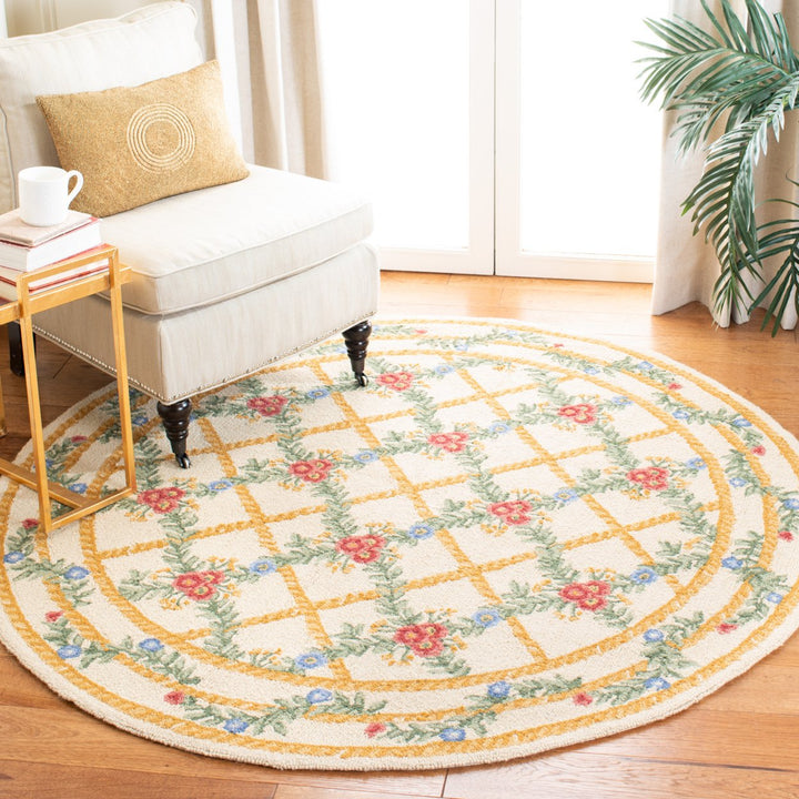 SAFAVIEH Chelsea Collection HK62A Hand-hooked Ivory Rug Image 2