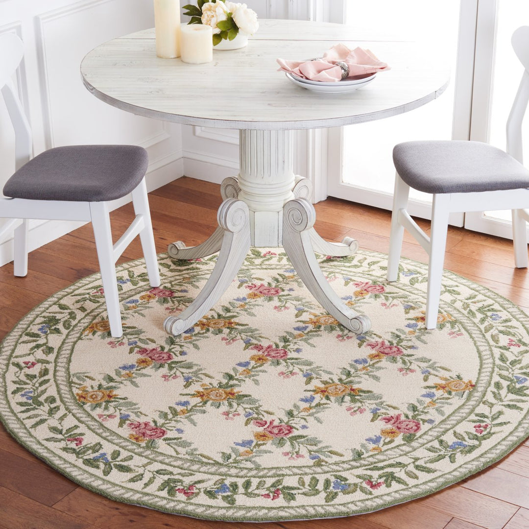 SAFAVIEH Chelsea Collection HK60A Hand-hooked Ivory Rug Image 8