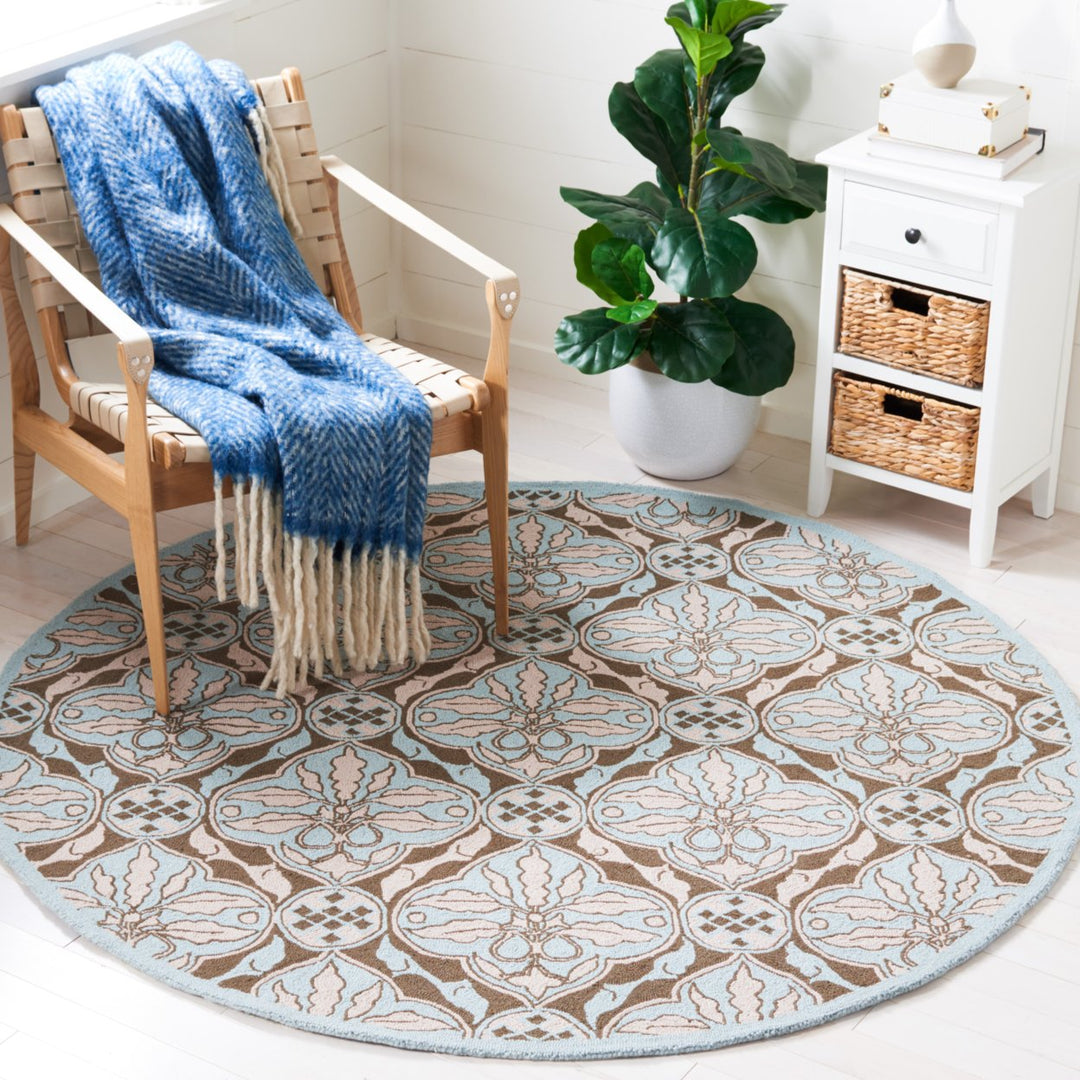 SAFAVIEH Chelsea HK715A Hand-hooked Brown / Blue Rug Image 2