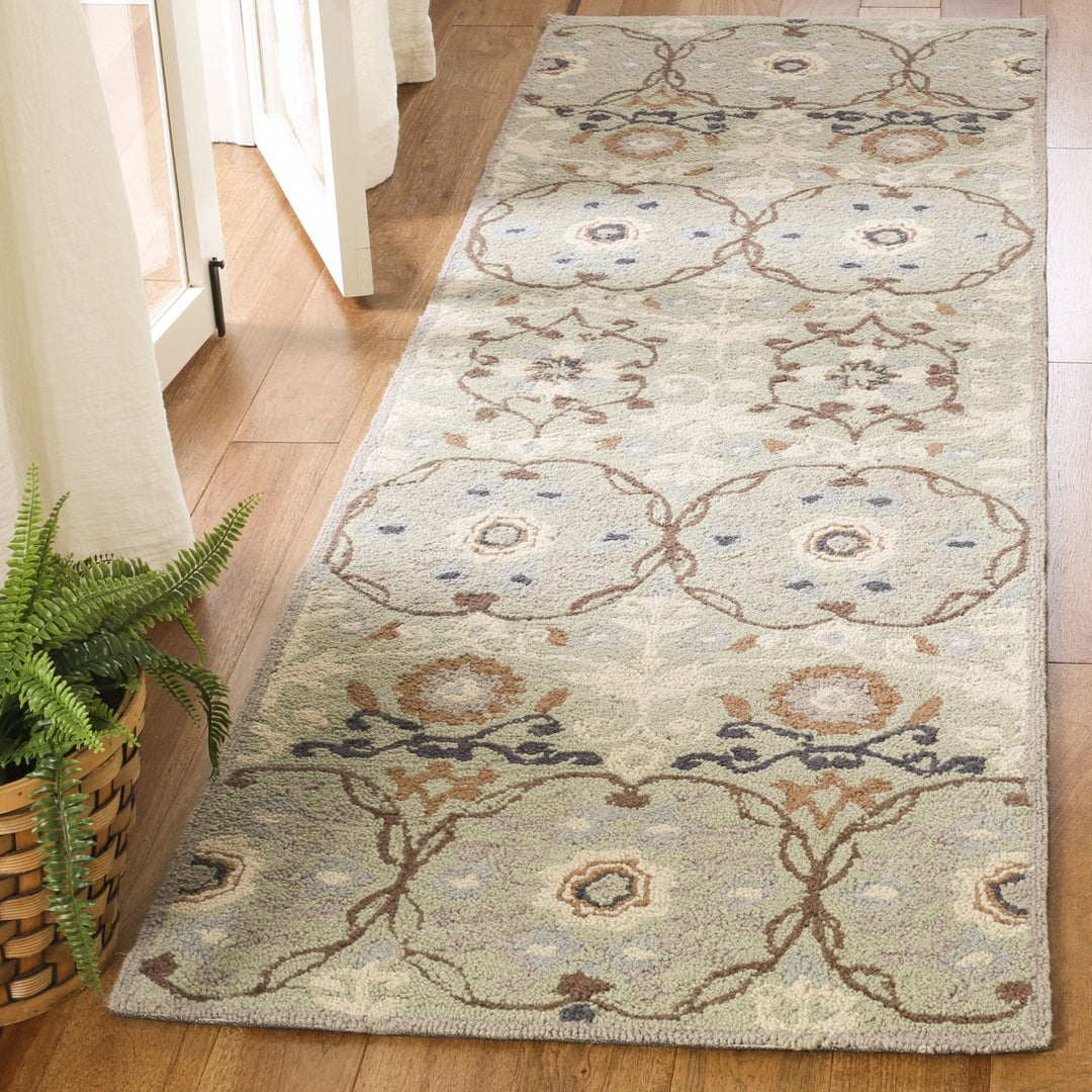 SAFAVIEH Chelsea HK727D Hand-hooked Sage / Ivory Rug Image 3