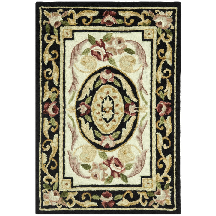 SAFAVIEH Chelsea HK72B Hand-hooked Ivory / Black Rug Image 9