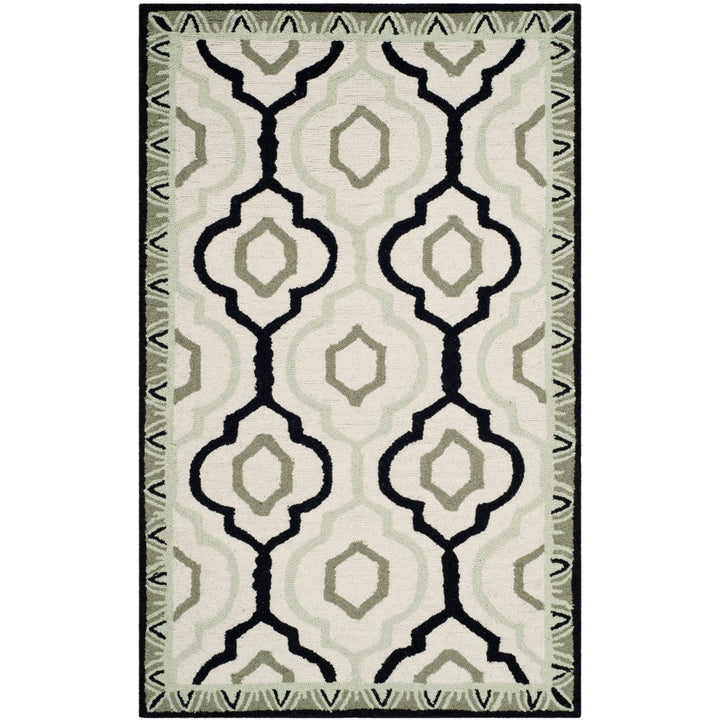 SAFAVIEH Chelsea HK740A Hand-hooked Ivory / Black Rug Image 1